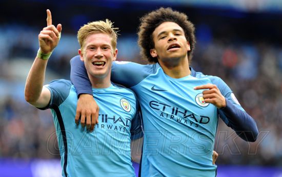 申花官方：今日一线队收假集结训练，阿苏埃、陈晋一等未归队