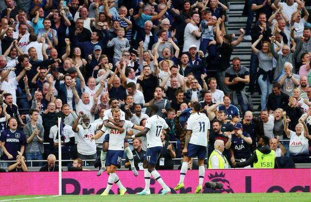 本世纪五大联赛参与百球最快TOP10：C罗70场第1，苏牙71场第2