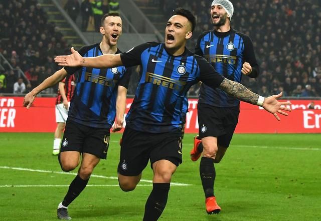 海兰江滑雪场新雪季暨州总工会职工滑雪技能培训启动