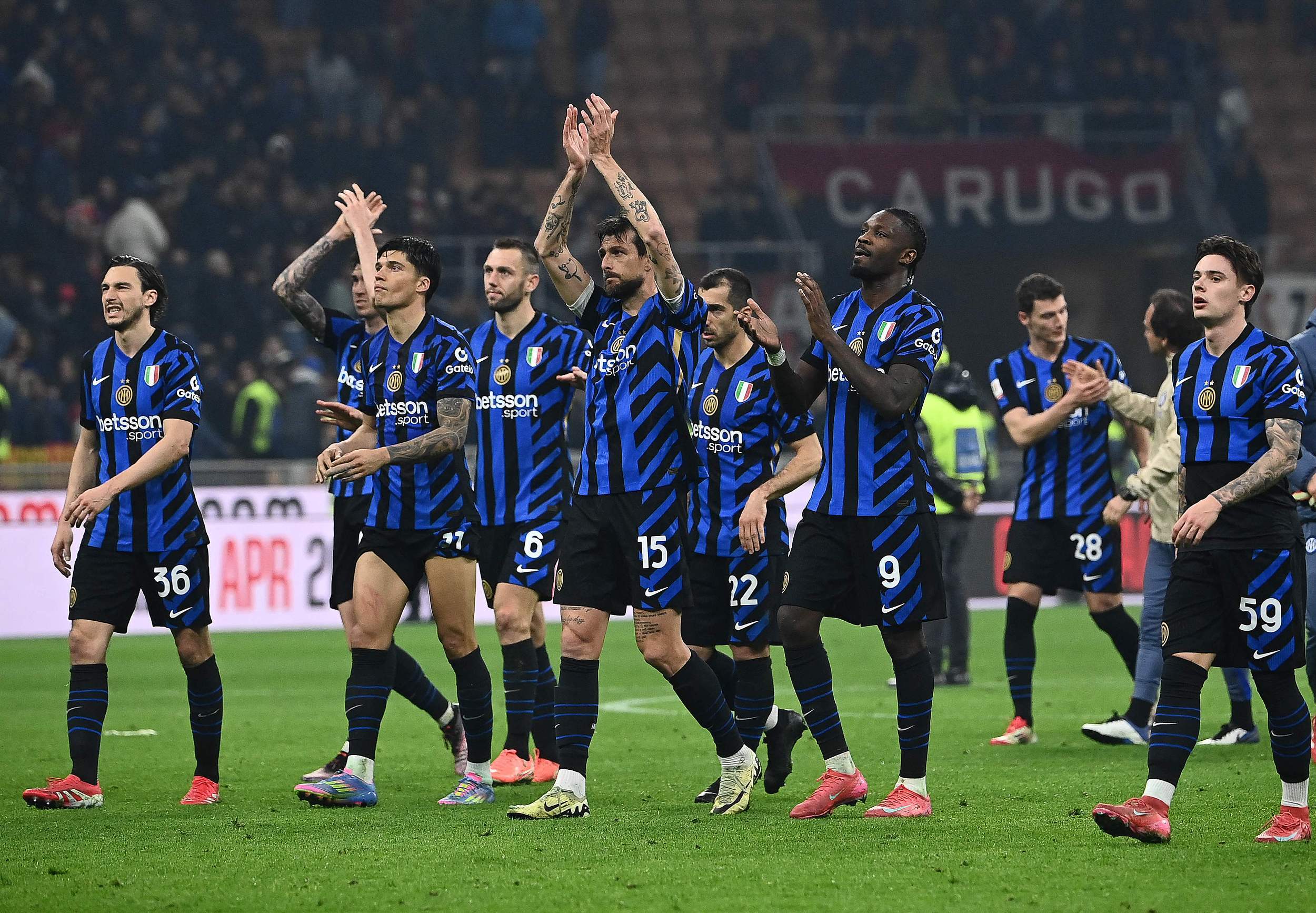 莫斯克拉手球送点，曼联获关键判罚