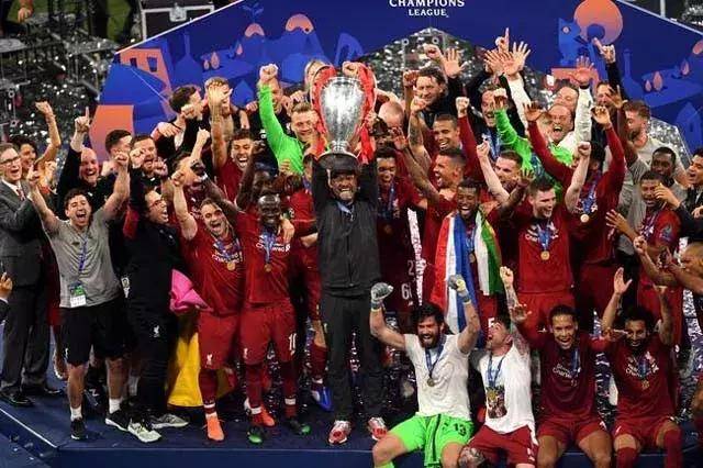 库尔图瓦揭示阿隆索与皇马更衣室的真实关系